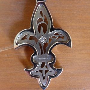 Rebecca Fleur de Lis Necklace (NIB)